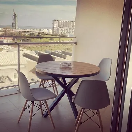 Appartement Expo River View