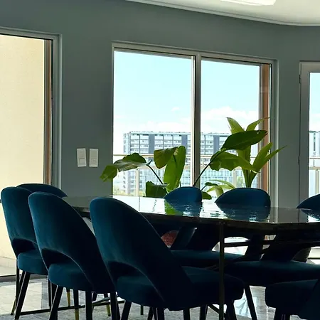 Expo River View Lisbona