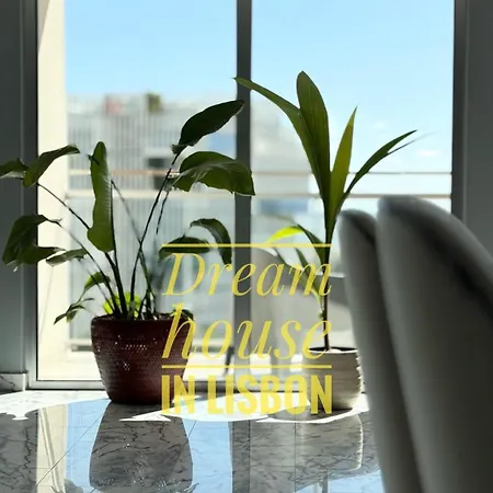 Expo River View Apartment Lissabon