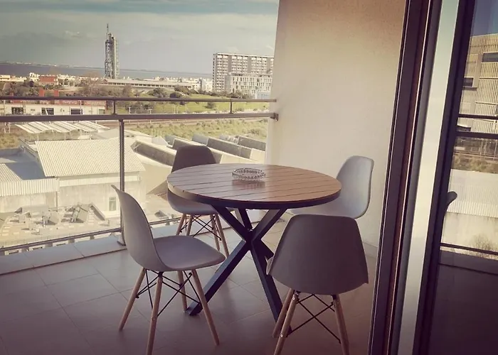 Daire Expo River View