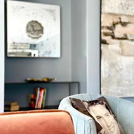 Expo River View Apartmán